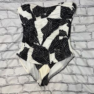 Tommy Bahama One Piece Tropical Print Swimsuit